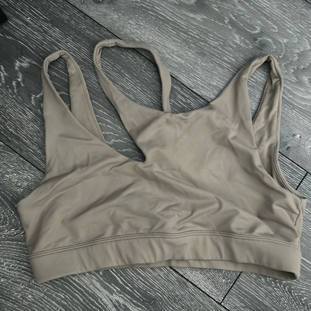 All yoga sports bra size small